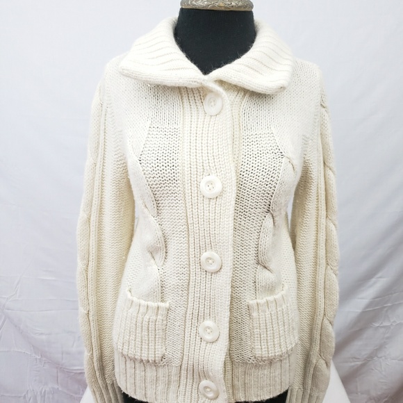 American Eagle Outfitters Sweaters - American Eagle Outfitters Ivory Knit Sweater